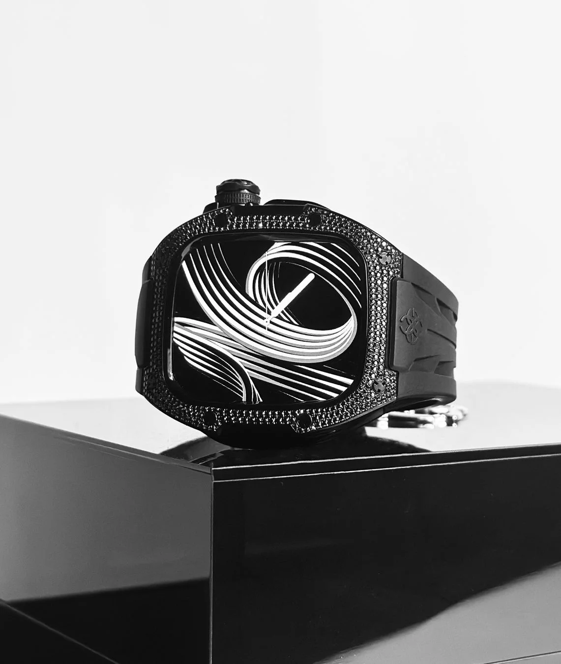 腕時計の抽象デザイン