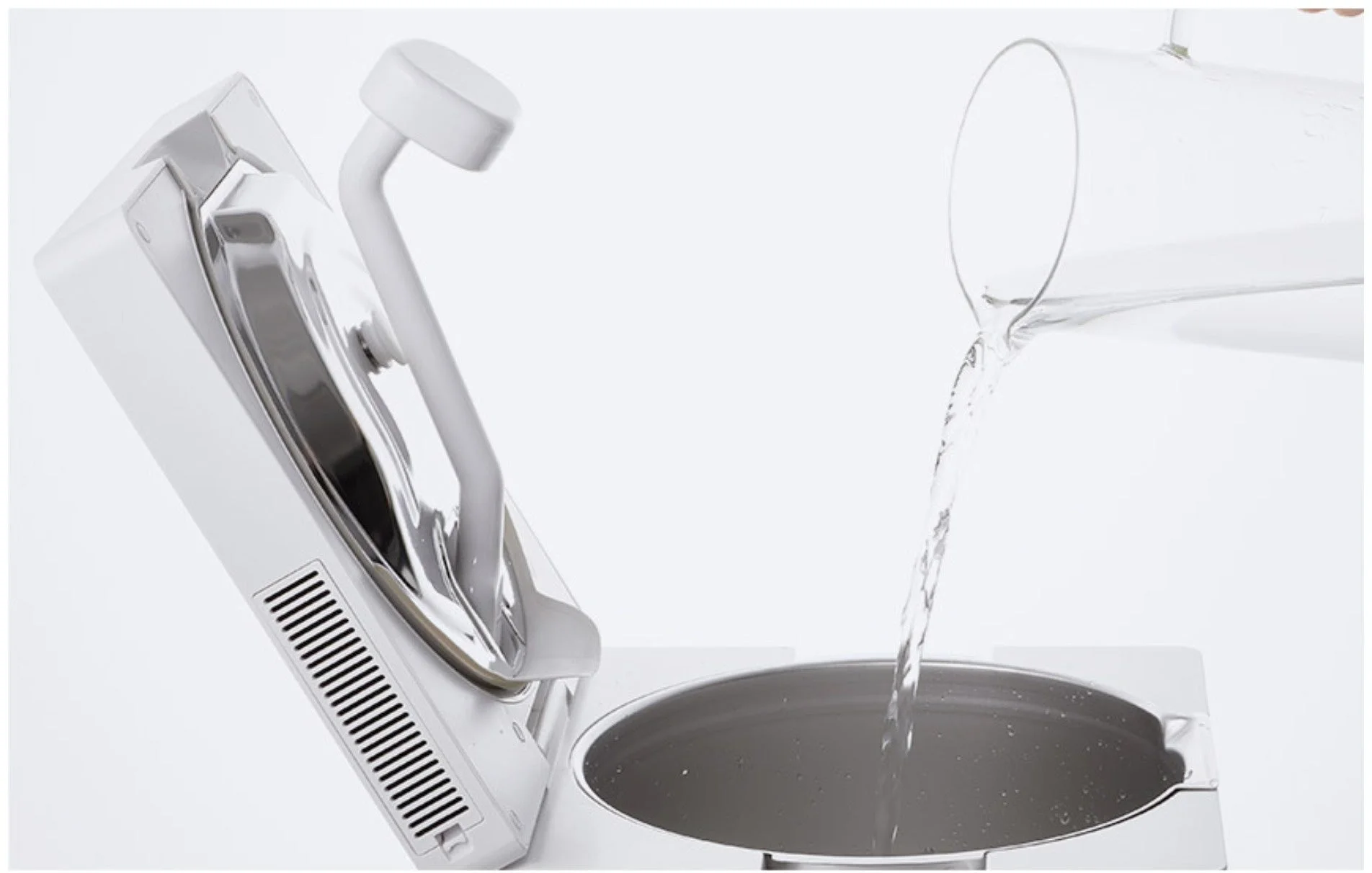 直進ミストでパワフル加湿