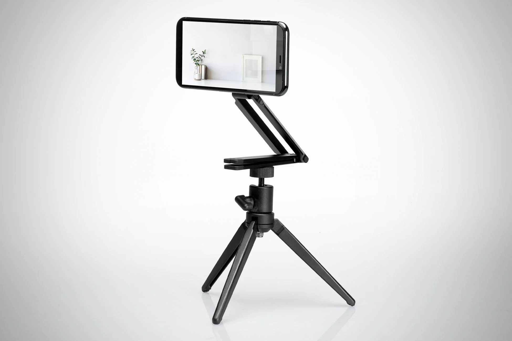 三脚用のネジ穴部分