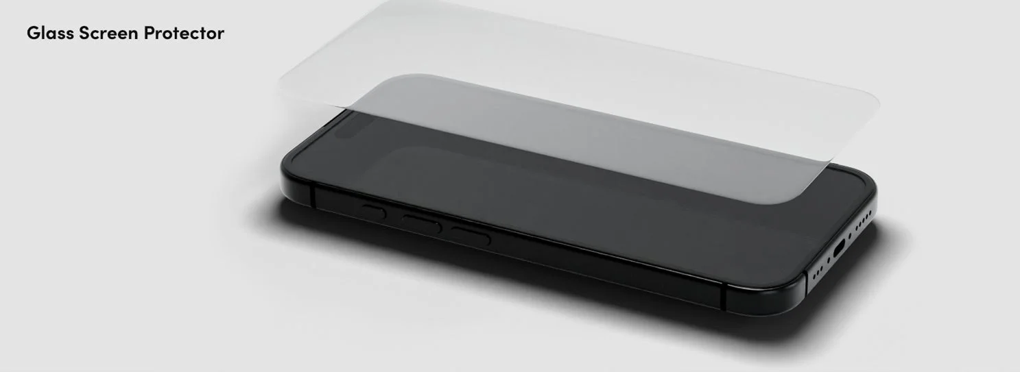 黒いスマートフォンにガラス製スクリーンプロテクターが部分的に貼られている様子