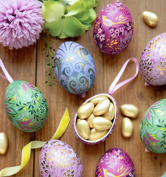 美しく装飾されたイースターエッグ