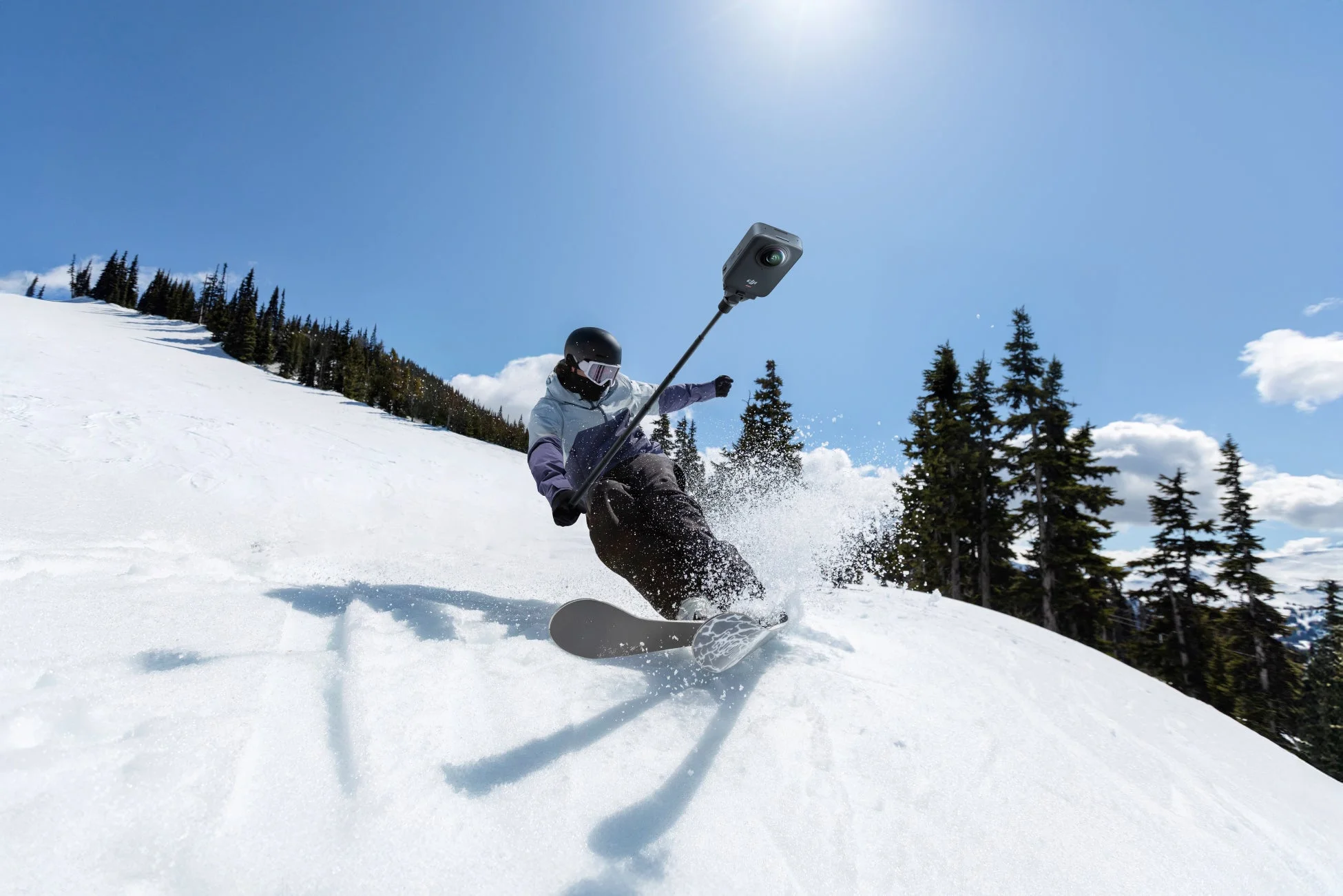 スノーボーダーとアクションカメラ