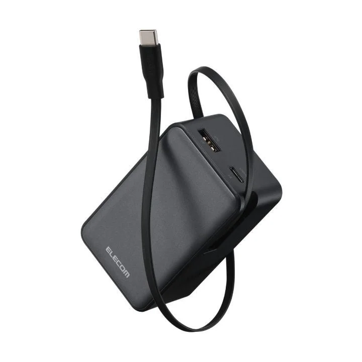 モバイルバッテリーのポート部分アップ