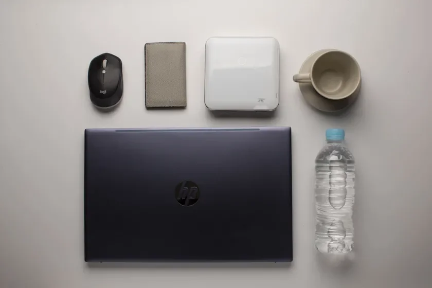 プロジェクターのサイズ感