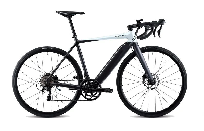 JR1 Racing White/Black