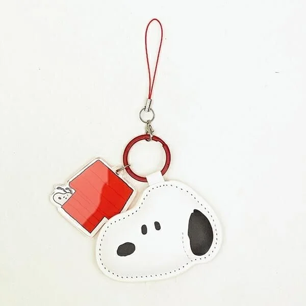 スヌーピーのドッグハウスストラップ