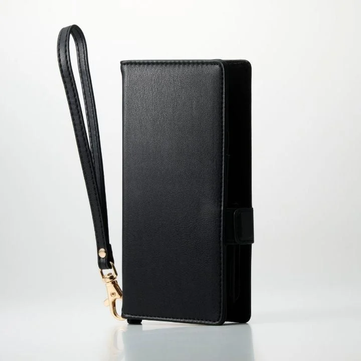 ハンドストラップ付きの黒い手帳型スマホケース