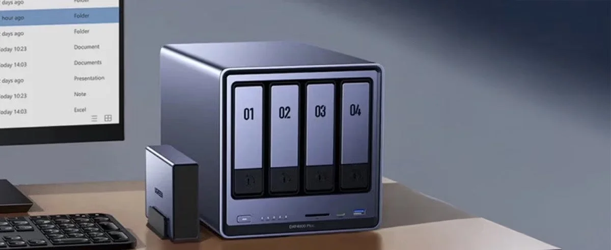 NASとUPSが写っている画像