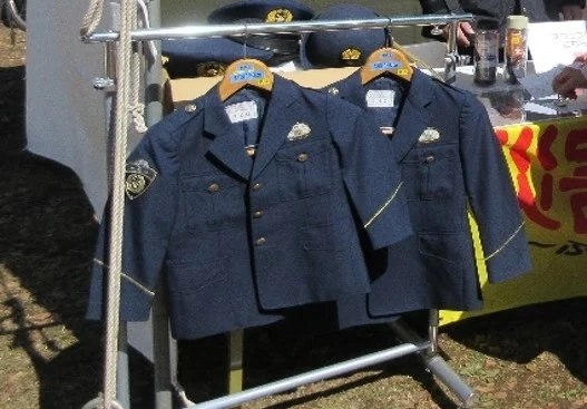 子供用警察官制服