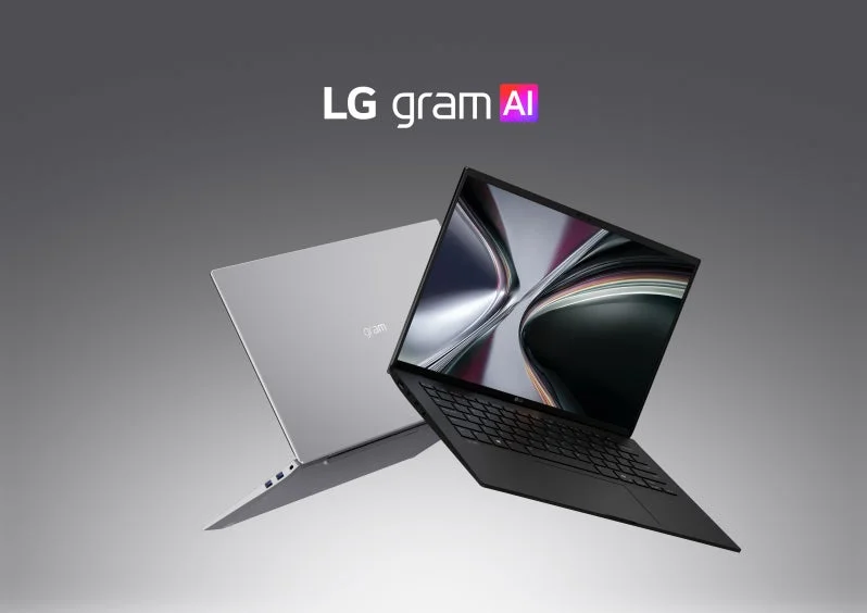 LG gram AIモデルのノートパソコン2台