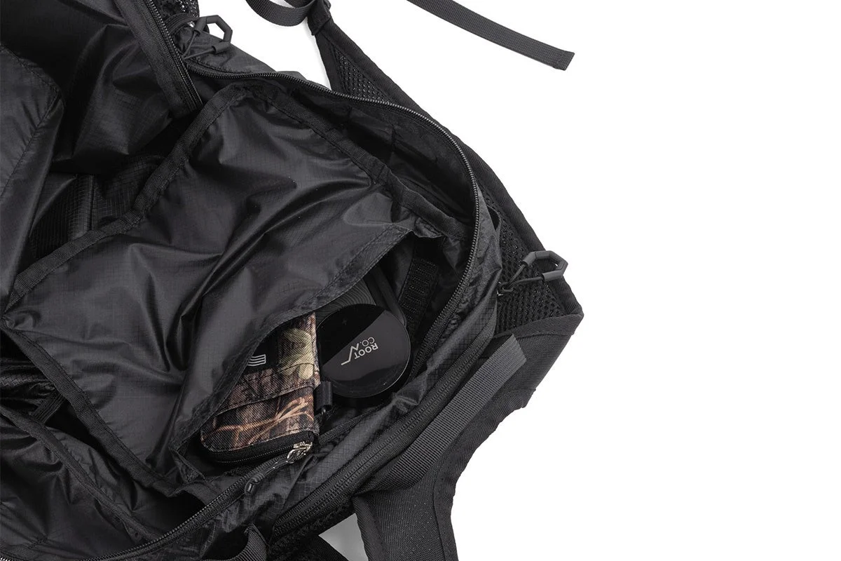 バックパック内部、ポケット