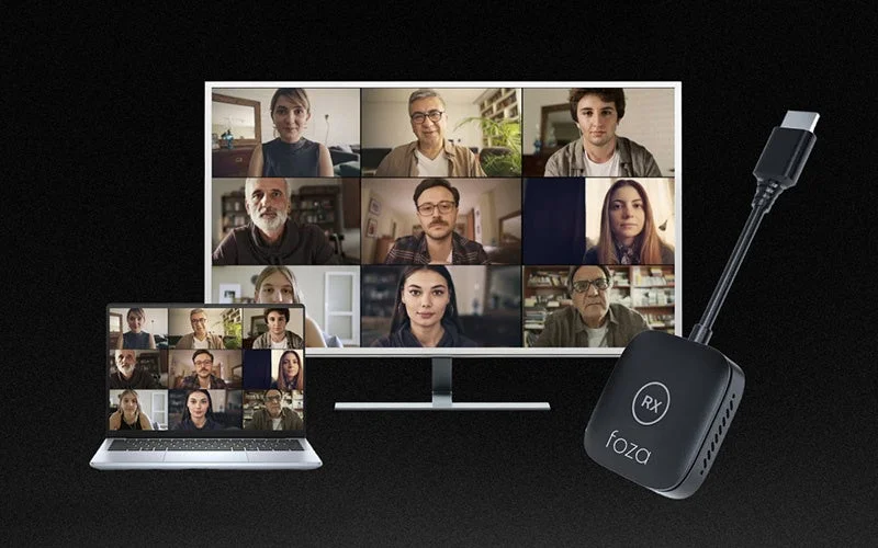 ビデオ会議のモニターとfoza RXデバイス