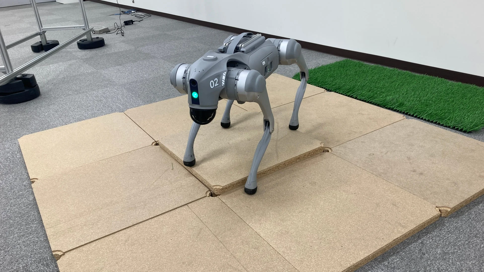 犬型ロボットUnitree Go2