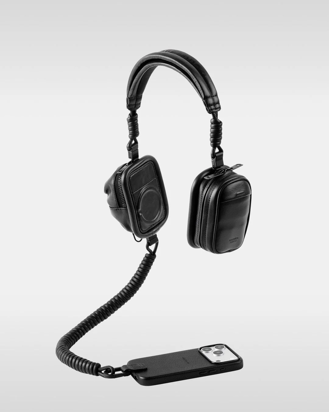 MagWear headphone leather purseの全体像