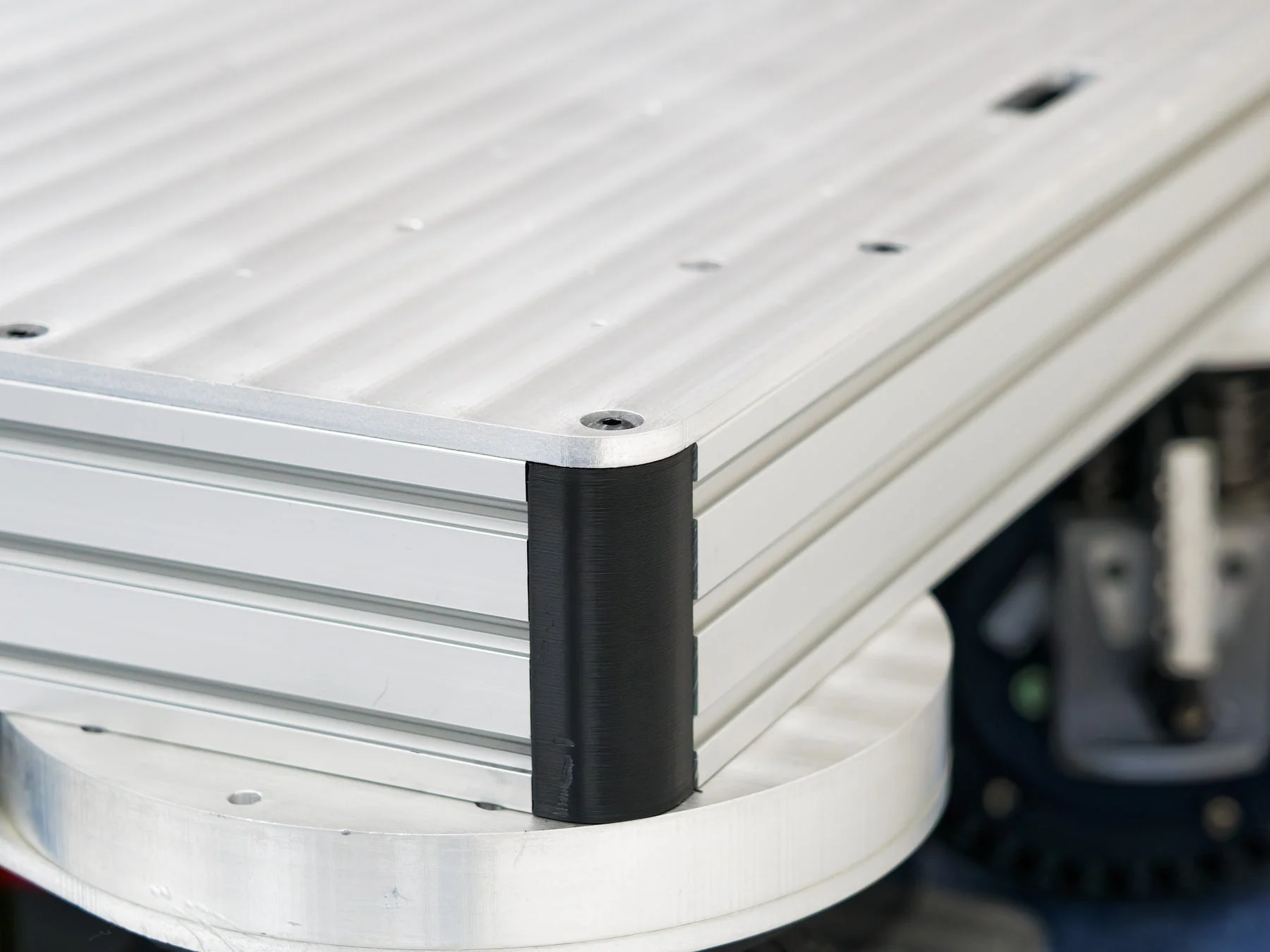 アルミフレーム