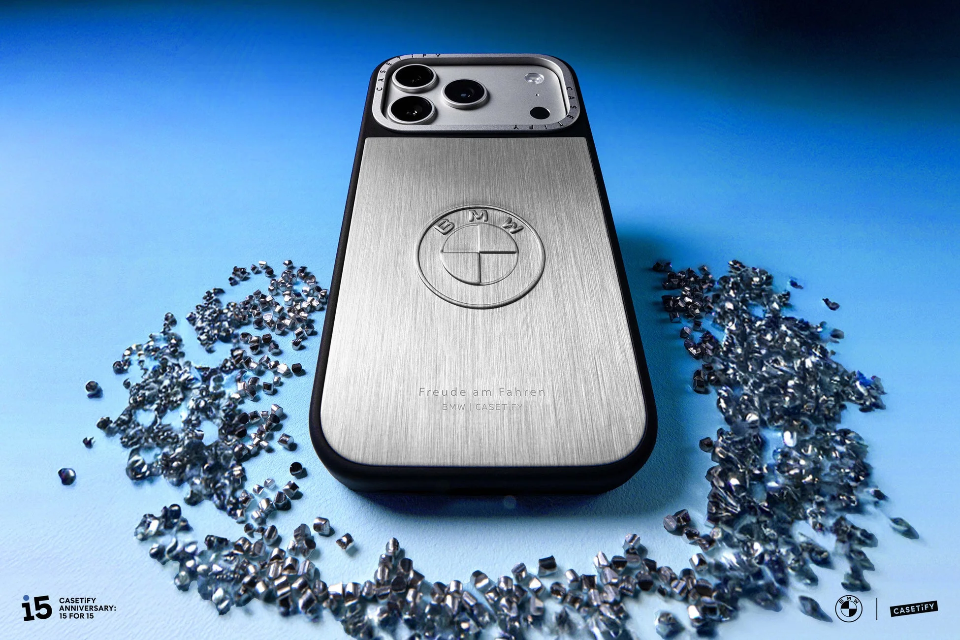 BMWとCASETiFYコラボレーションのiPhoneケース