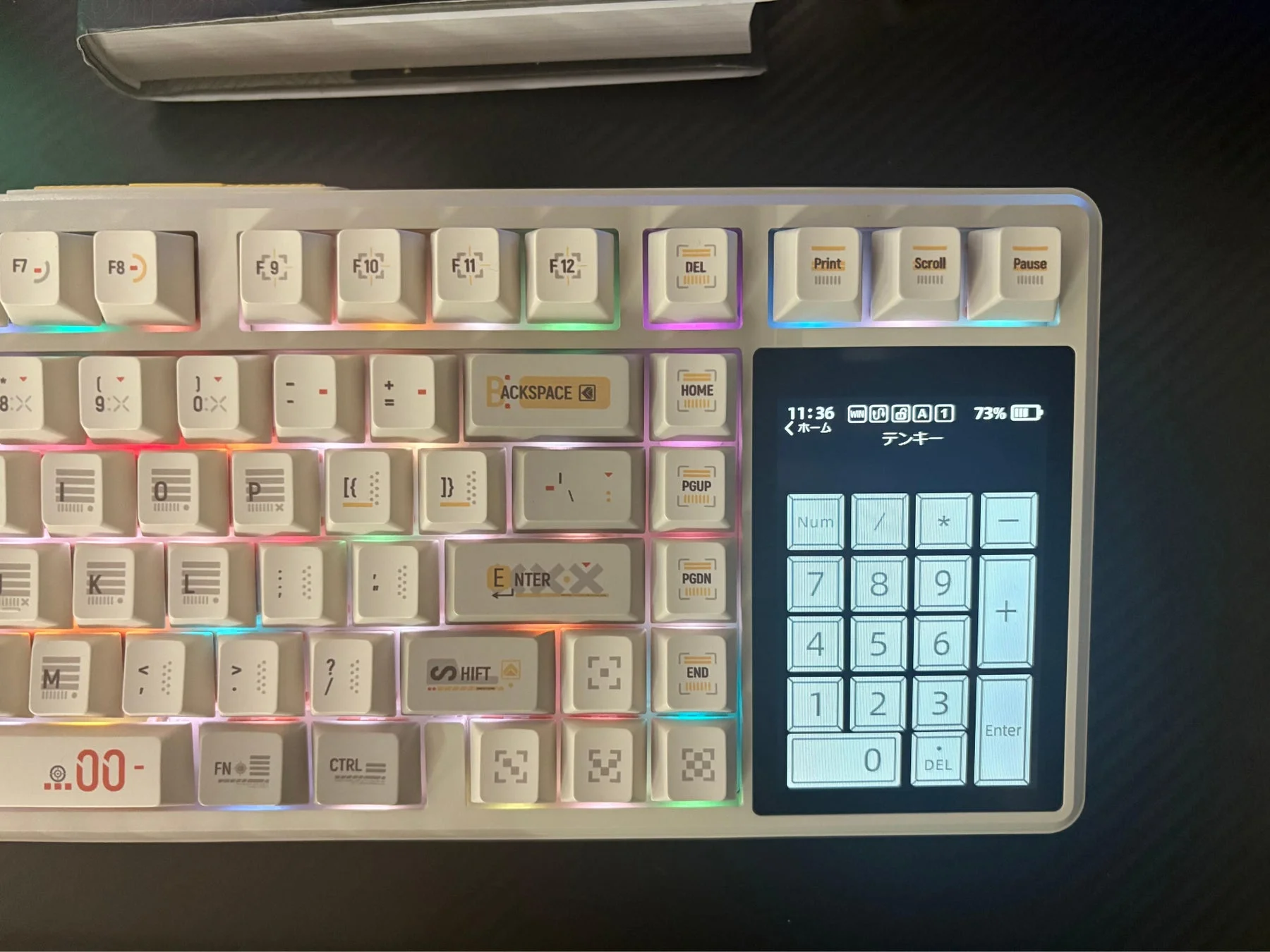 AULA L99ディスプレイにテンキーを表示