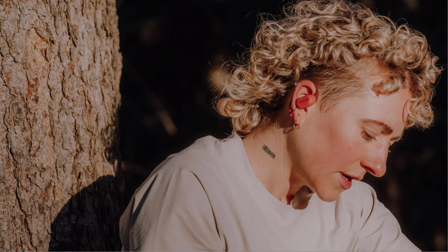 Suunto Sparkを装着した人物