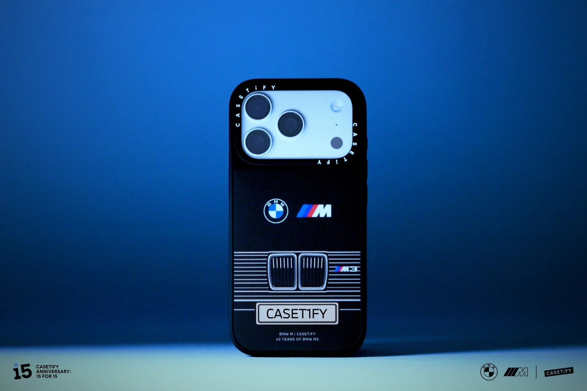 BMW M3のグリルデザインを模したiPhoneケース