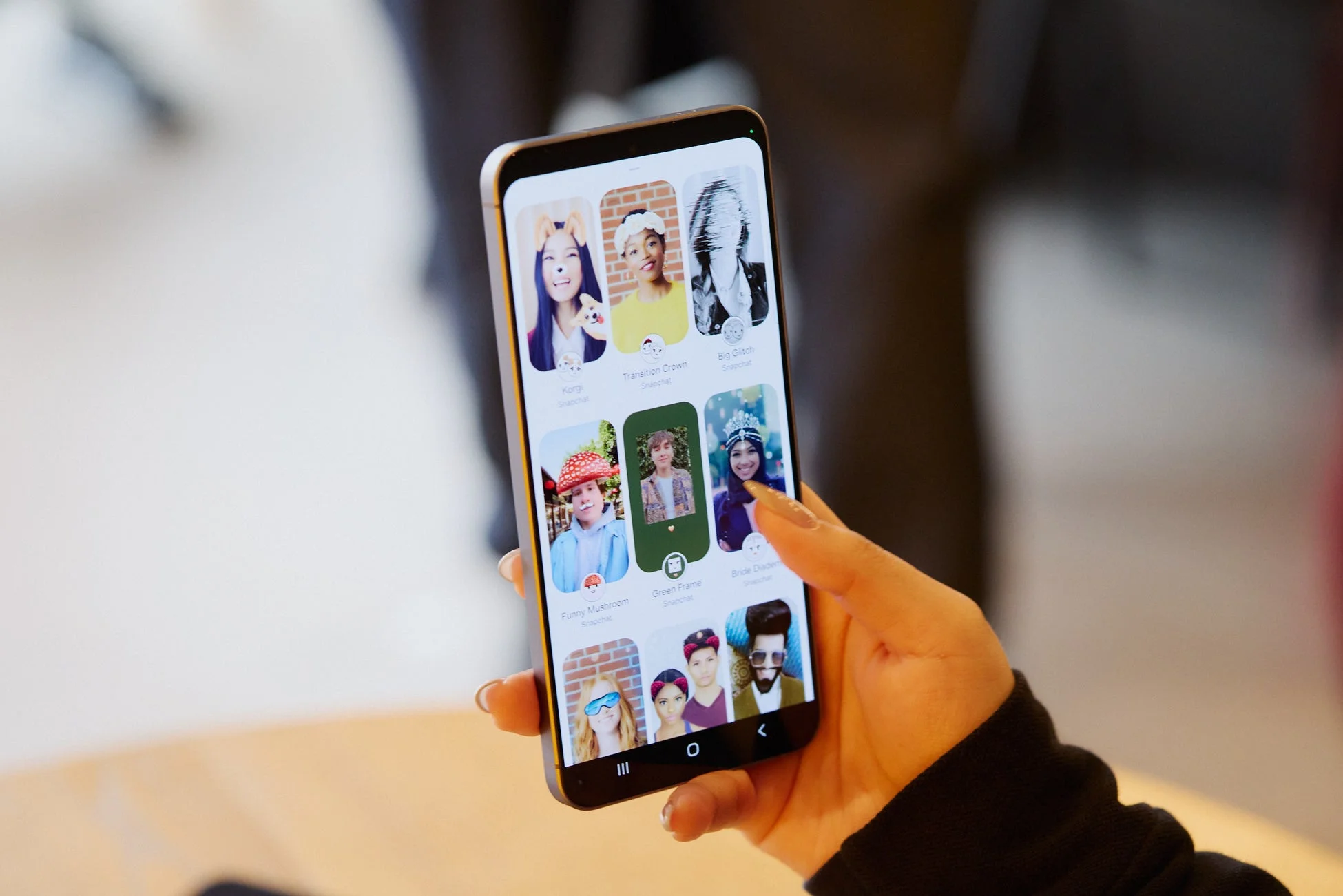 Snapchatアプリのフィルター画面