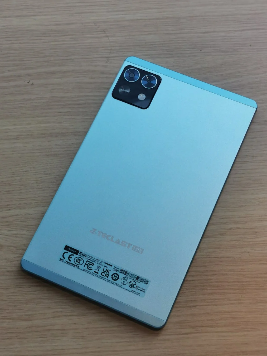 タブレット背面