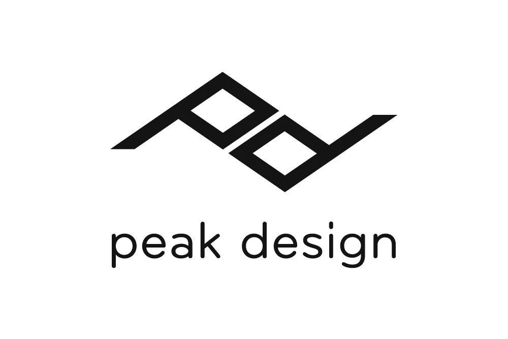 Peak Design ロゴ