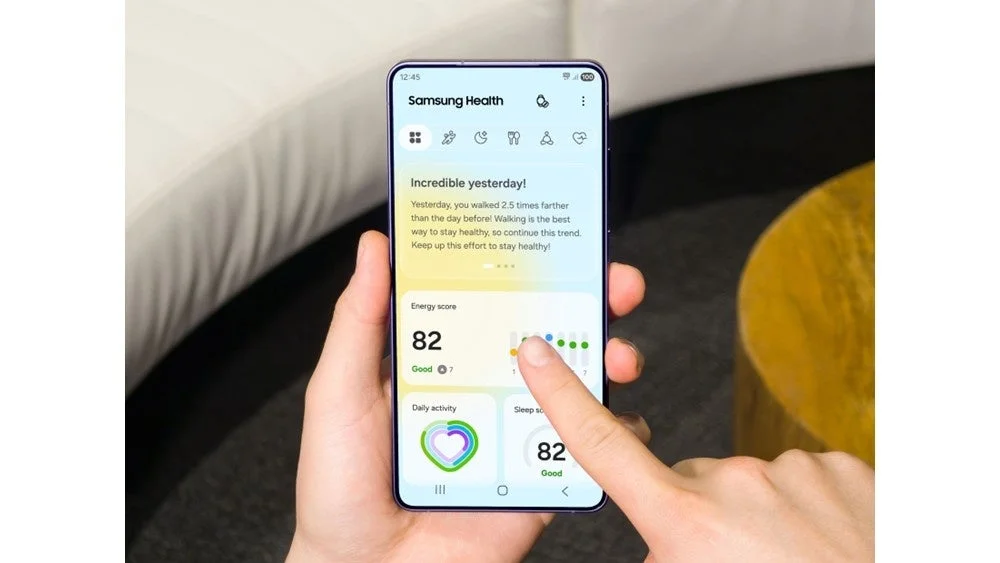 スマートフォンでSamsung Healthアプリを表示している様子